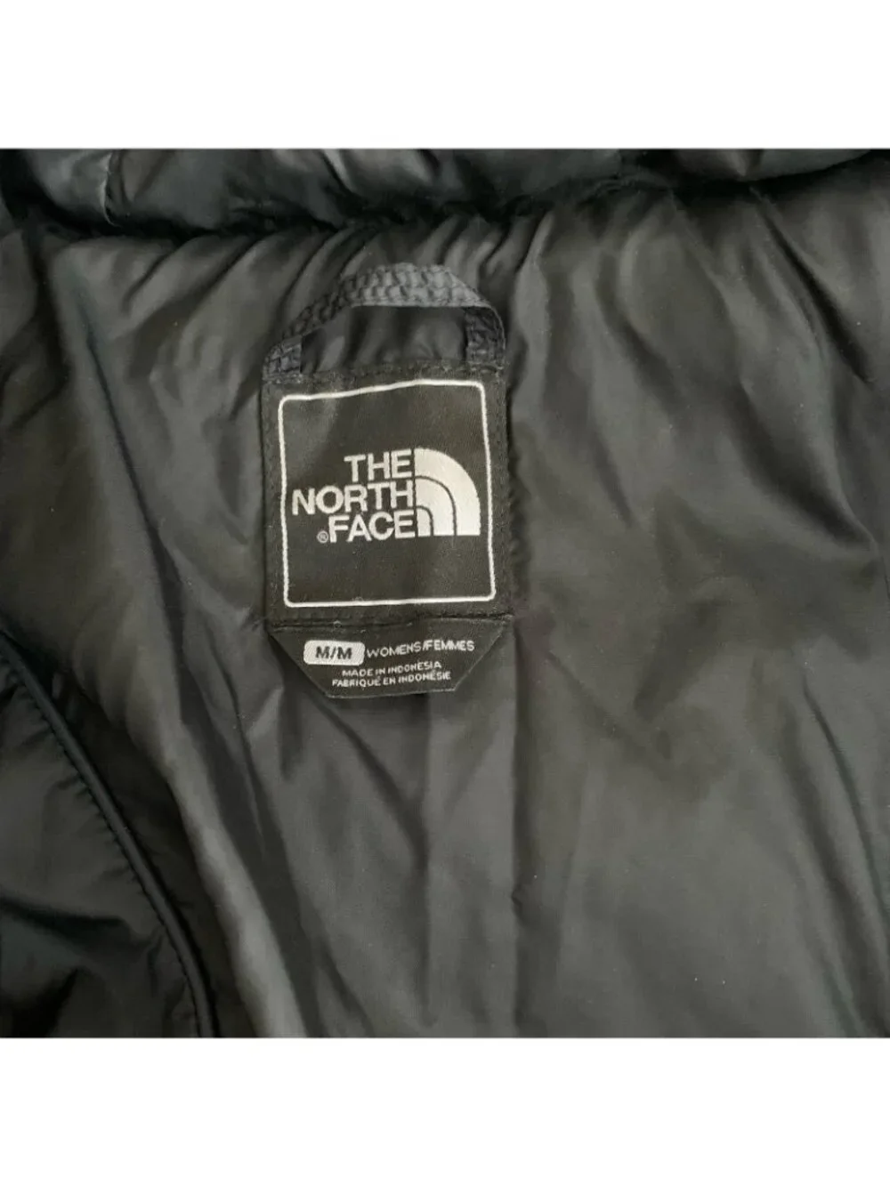 The North Face Women's Medium Black Aconcagua 3 Puffer Down Jacket READ